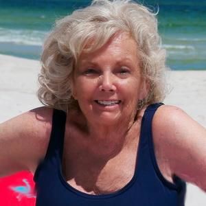 Meet your Posher, Suzanne